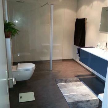 Renovierung von einem Badezimmer